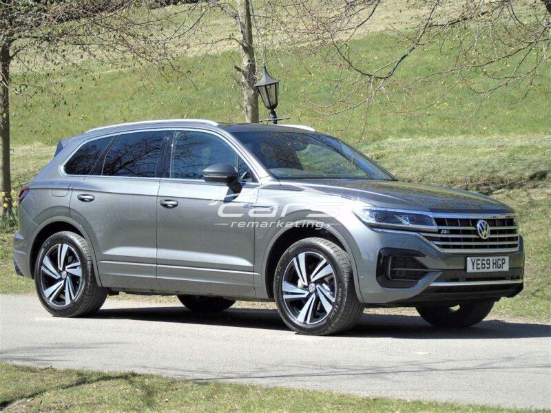 2019 Volkswagen Touareg V6 R-Line Tech TDI A